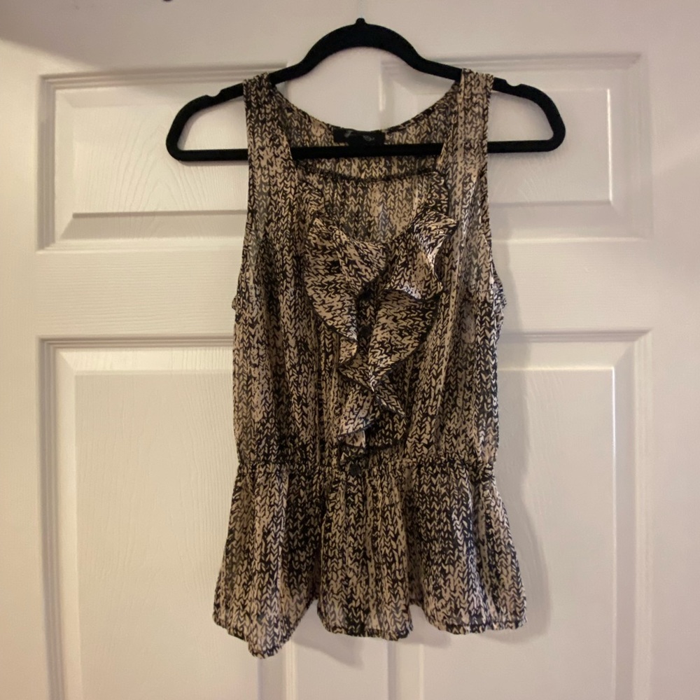 Blouse with ruffles